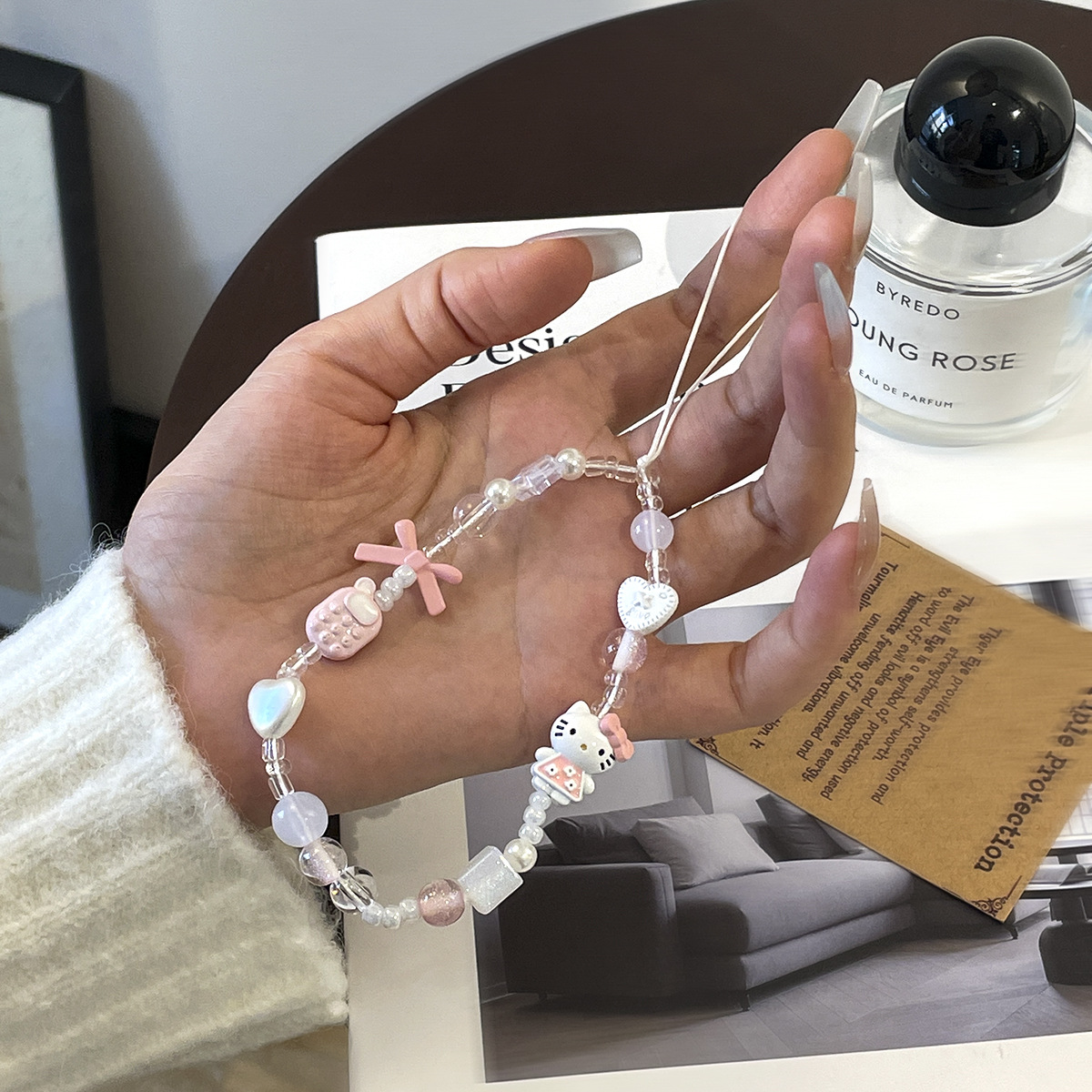 Słodki, uroczy pasek do telefo – Jewelry Making With Beads recenzja i cena