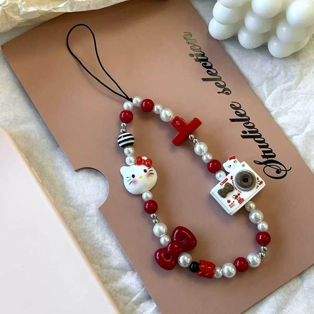 Słodki, uroczy pasek do telefo – Jewelry Making With Beads recenzja i cena